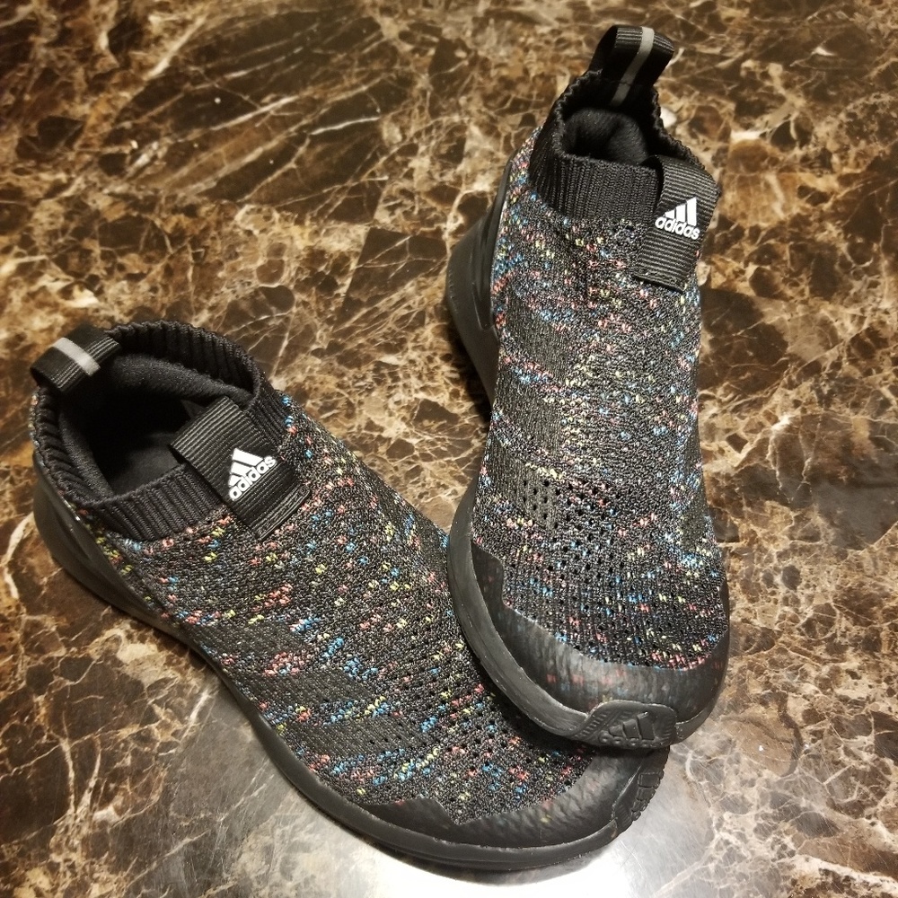 Kids adidas primeknit sock shoes😍